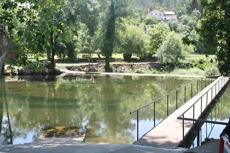 Casa Sandra - Carlota Apartment Lousa (Central Portugal)
